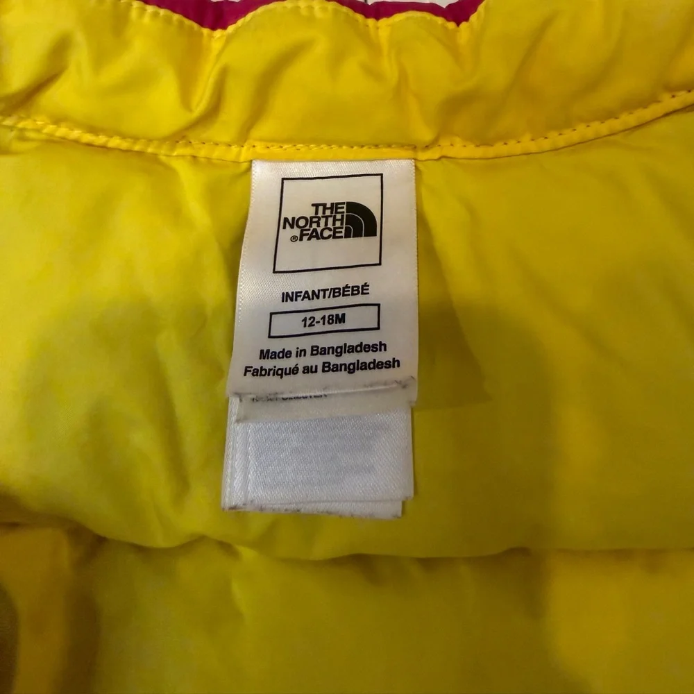 The North Face toddler down jacket 12-18M‎